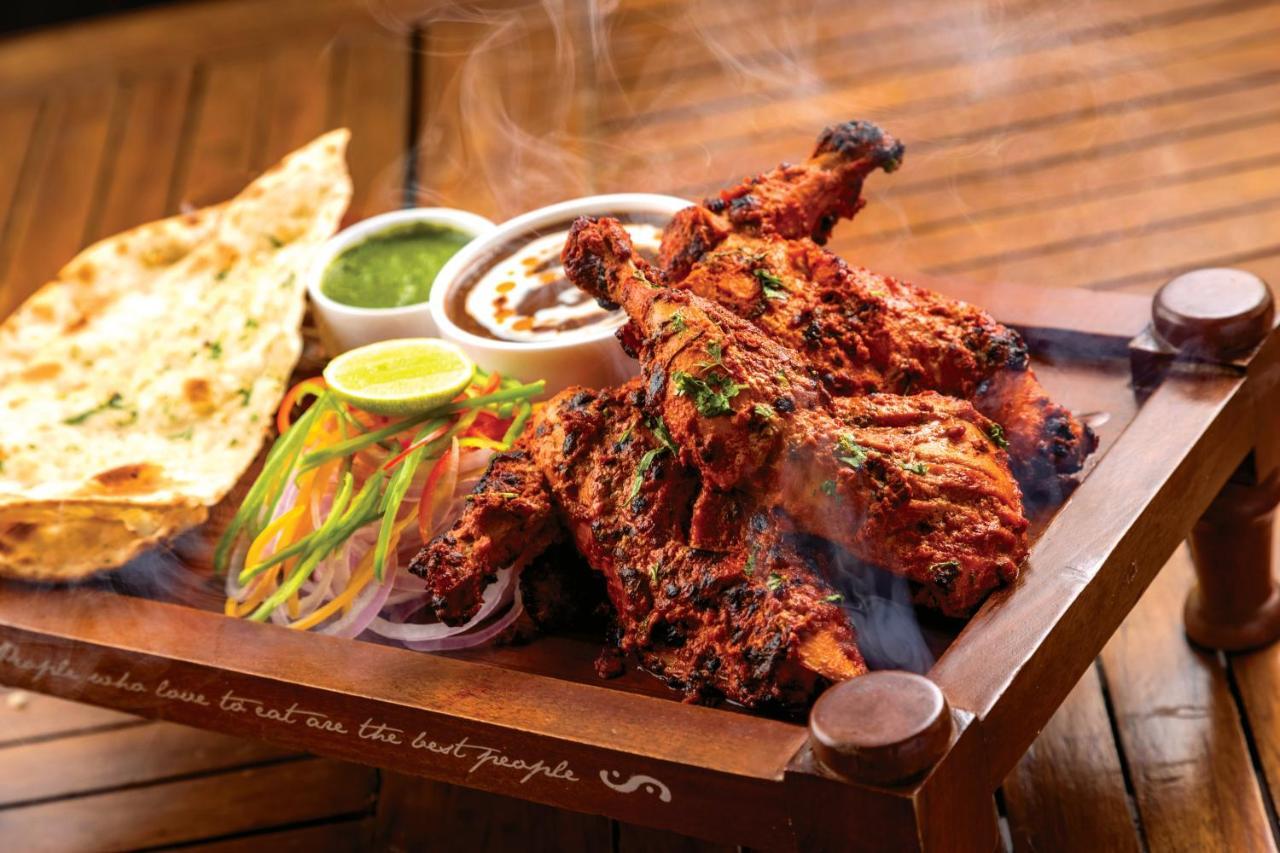 Caravela Beach Resort Varca Kültér fotó Tandoori Chicken
