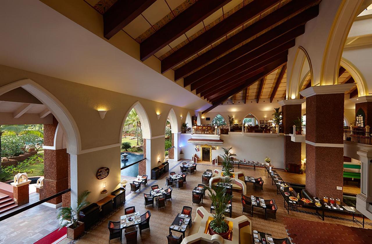 Caravela Beach Resort Varca Kültér fotó The lobby